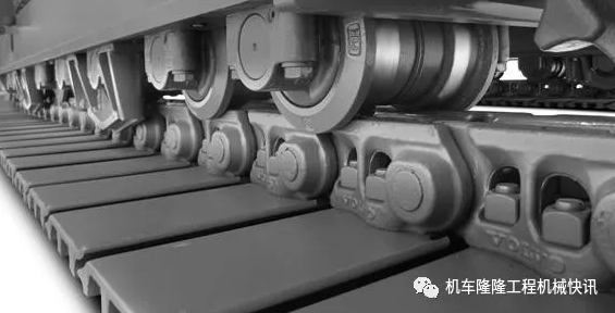 如何降低挖掘機履帶板磨損,？